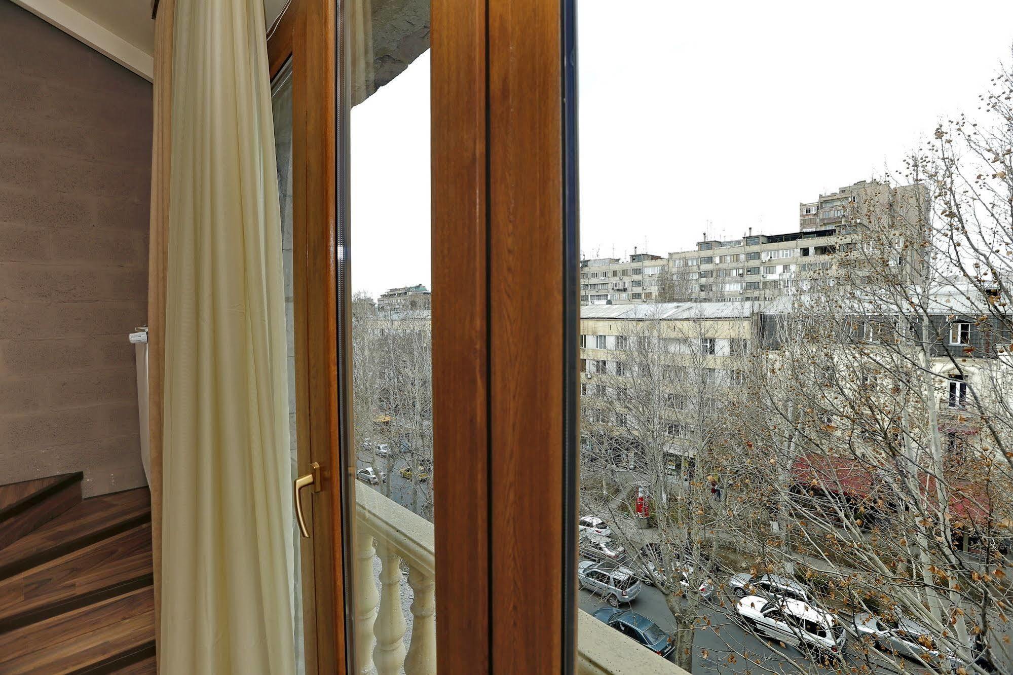 Grammy Apartments City Center Yerevan Exterior foto
