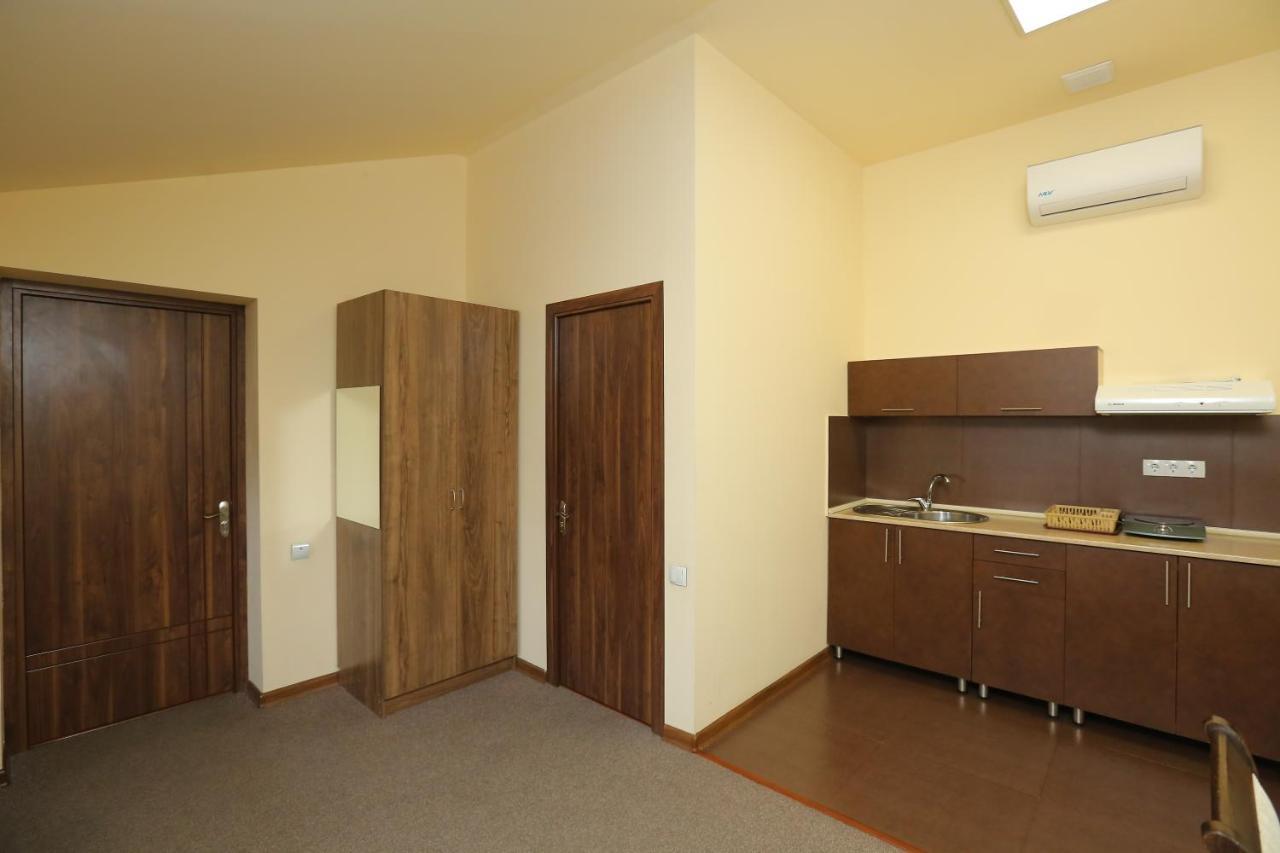 Grammy Apartments City Center Yerevan Exterior foto